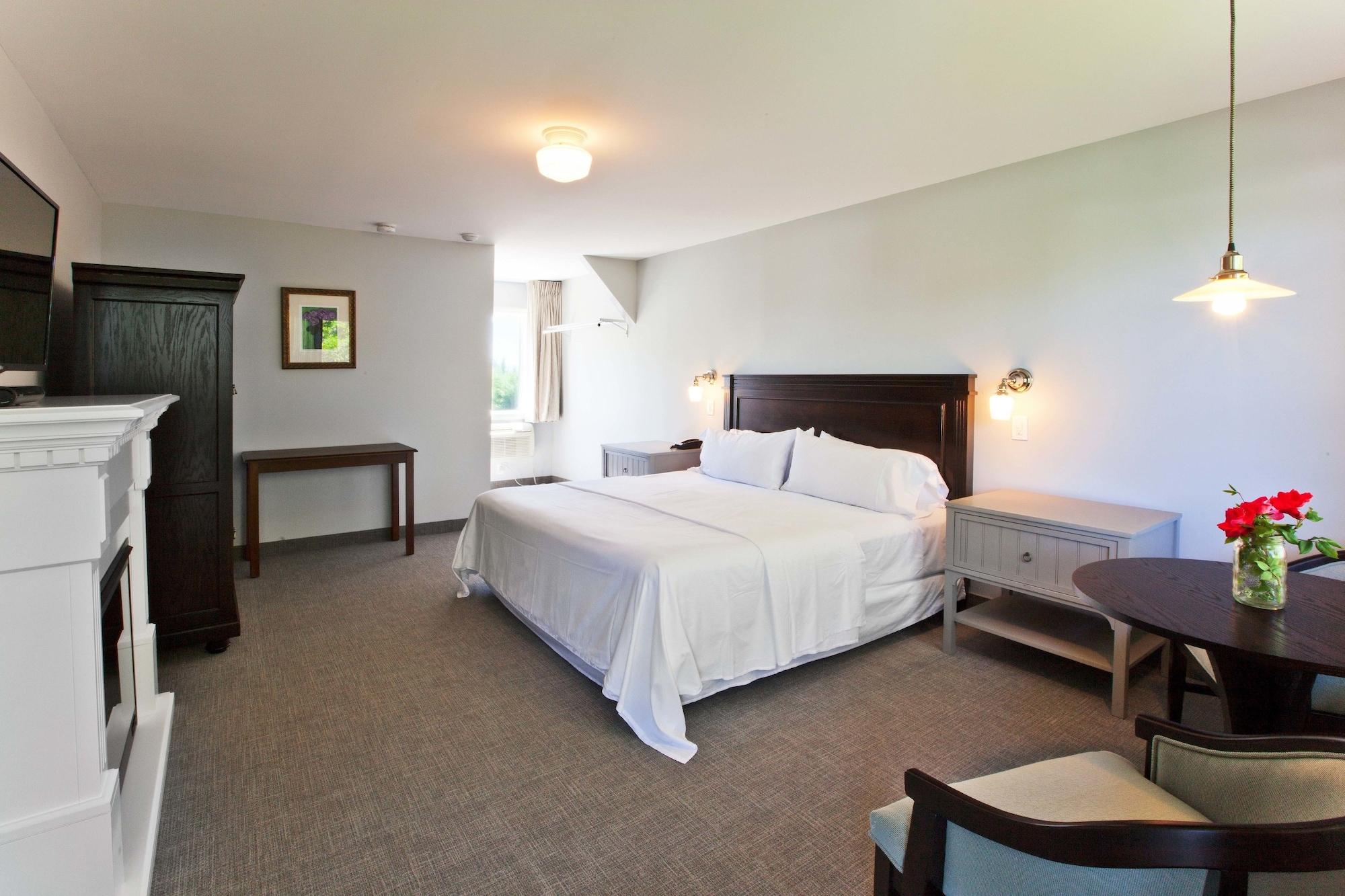 The Seaglass Inn & Spa Provincetown Exterior photo