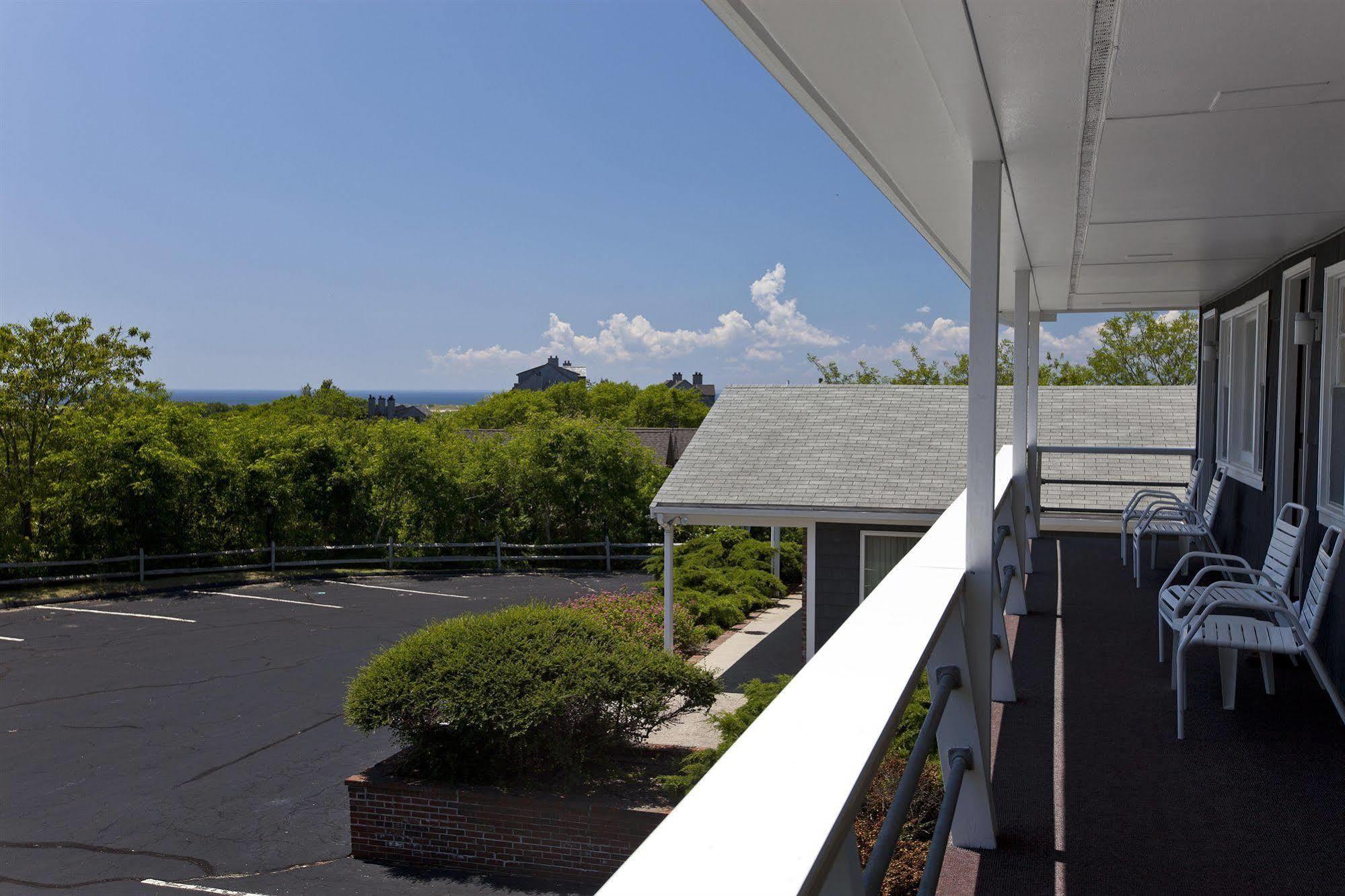 The Seaglass Inn & Spa Provincetown Exterior photo